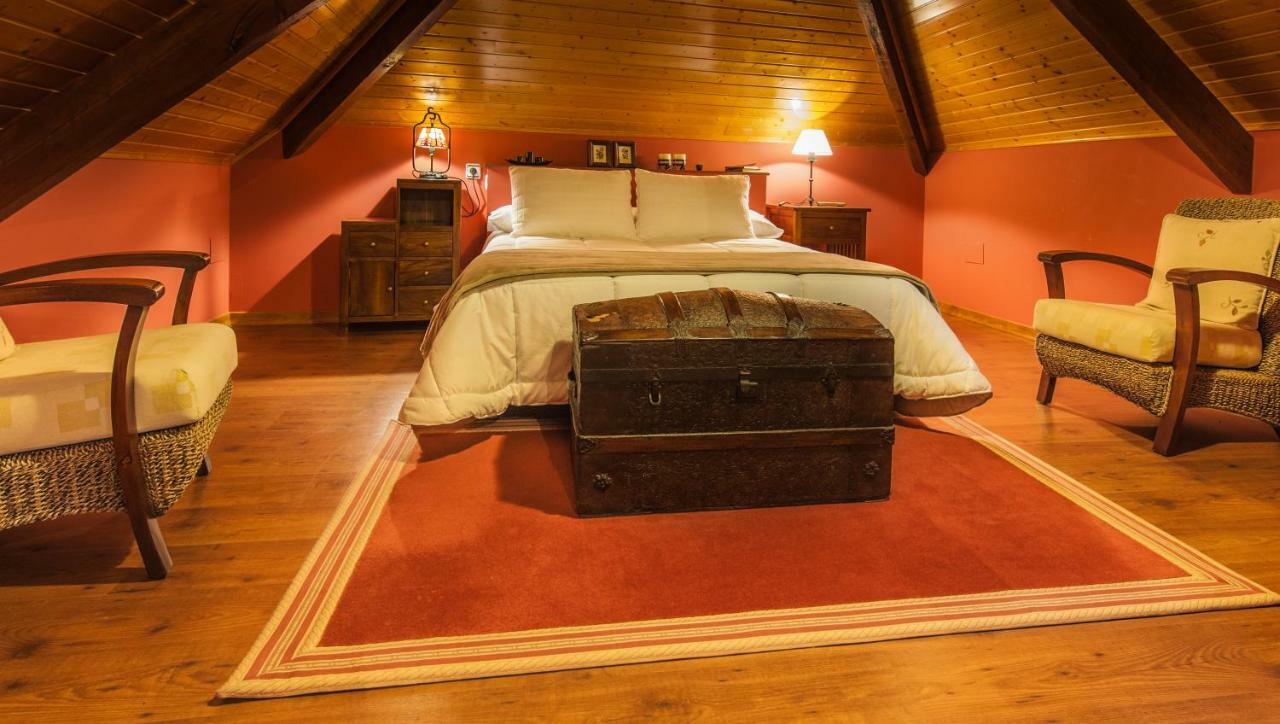 Casas Pereira Bed & Breakfast Canduas Exterior photo