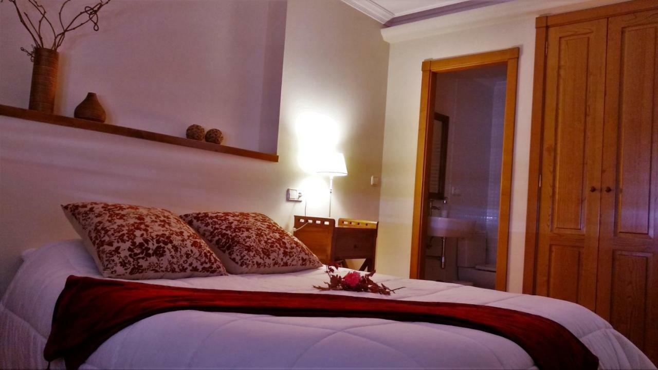 Casas Pereira Bed & Breakfast Canduas Exterior photo